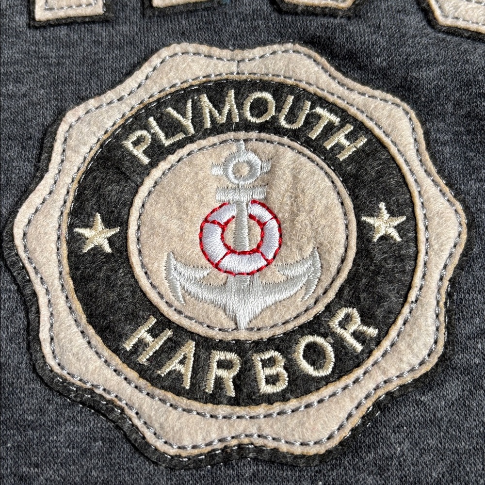 🍦HOST. PICK🍦Plymouth Harbor Massachusetts embroidered Grey Hoodie NWT pockets - Picture 4 of 16